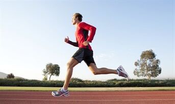 การวิ่งเป็นการออกกำลังกายที่ยอดเยี่ยมในการปรับปรุงศักยภาพของผู้ชาย